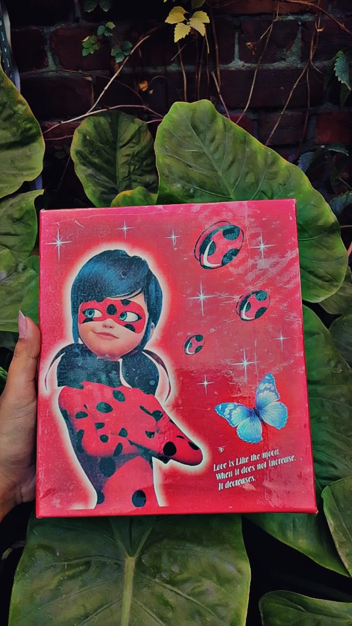 Lady burg theme Album 100 Images